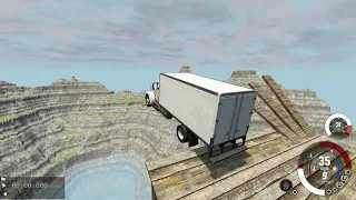 Leap🏔️ Of Death☠️😮 Vehicle🚙 down ⤵️& Crash Servive 99%? in Beamng Drive Game