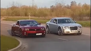 Chevrolet Camaro 3.6L Vs Chrysler 300c 5.7L HEMI