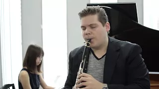 Kohán plays - Poulenc: Clarinet Sonata 3rd mvt.