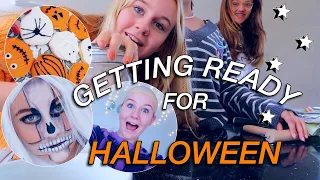 GETTING READY FOR HALLOWEEN *with my friends* | MaVie Noelle