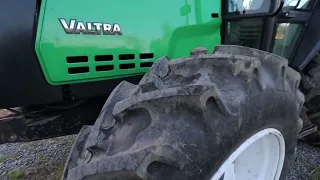 Koneanti Oy / Valtra Valmet 6400 vuosimallia 1999