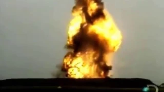Tanker carrying liquid propane and isobutane explodes in Murdock Illinois