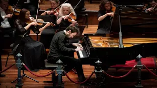 Alexandre Kantorow plays Saint-Saëns Piano Concerto no.2 (recorded live)