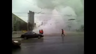 Провал грунта на пр.Большевиков, 2 видео