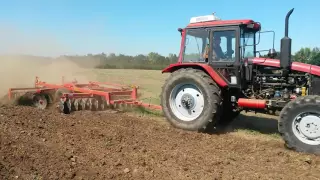 Belarus MTZ 1221.3 - Knoche TE 3,2 tárcsázás