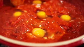 Shakshuka | Eggs Poached in Spicy Tomato Pepper Sauce • TasteLife