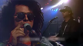 Toto - Africa & Rosanna (live 1990)