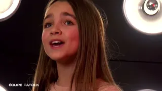 The Voice Kids : Angélina reprend "Are we awake" de Tal