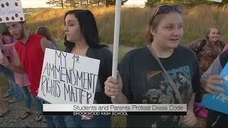 Students and Parents Protest Dress Code