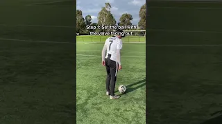 Cristiano Ronaldo Free Kick tutorial 🔥