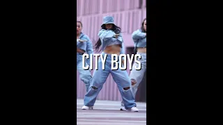 @SoniaSoupha | Burna Boy - City boys