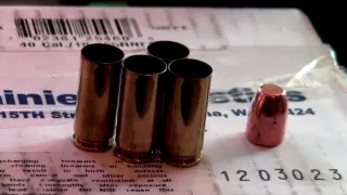 Reloading the 10mm Auto