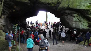 16. Berggottesdienst im Großen Kuhstall - Sächsische Schweiz - 05.05.2024 - Motto: "Über Grenzen"