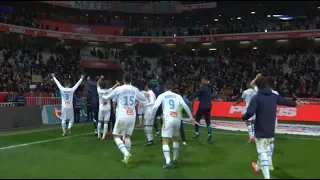 L'ÉNORME "aux armes" entre les supporters et les joueurs de l'OM à Lille après LOSC-OM (1-2)
