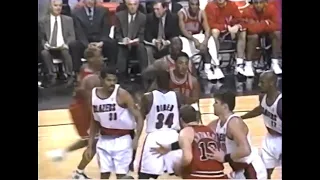 Arvydas Sabonis vs Chicago Bulls (1998)