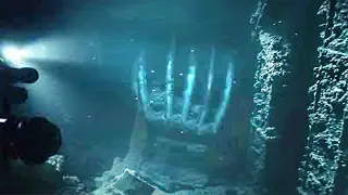 Deep Sea Divers Reveal Something Chilling On The Ocean Floor That We Are Not Supposed To Know About