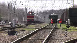 [RZD] ChS2T-955 with a train Moscow - Saint-Petersburg, Podberezye station