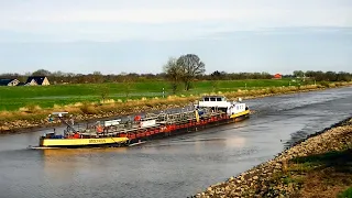 TMS "Stolt Köln" auf der Ems bei Rhede / Tank ship "Stolt Köln"