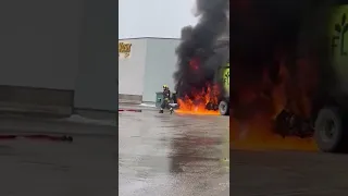 Winnipeg - Garbage Truck Fire #fire #winnipeg