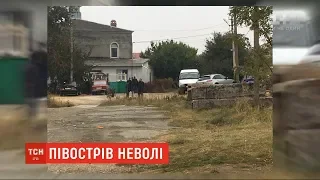 Російські окупанти в Криму увірвались до мечеті під час молитви