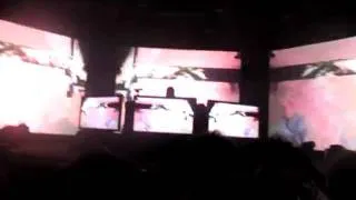 Aphex Twin (unreleased track - minipops) live in Paris