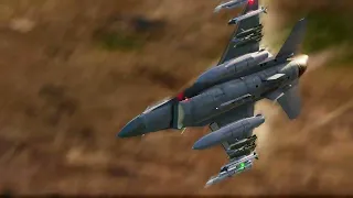 F-16C Viper Canyon Run | 4k POV