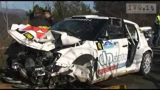 Kubica crash Andora. Повреждения машины Кубицы.flv