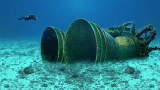 10 SCARY Objects Found Underwater!