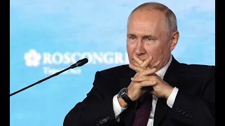 Президент РФ Путин на пленарном заседании VIII ВЭФ. 12.09.2023.