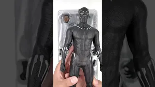 Can’t wait 🙌 #wakandaforever Hot Toys MMS470 #blackpanther  #unboxing #asmr #chadwickboseman