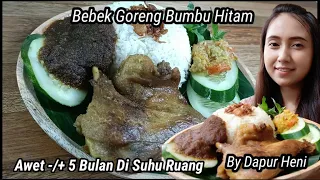 Bebek dan Ayam Goreng Bumbu Hitam Madura Asli Tanpa Keluwek