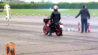 John Benham's incredibly quick Moto Guzzi Le Mans at North Weald 2010