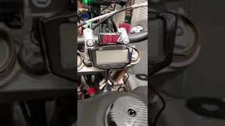 Koso Oil Temp gauge on the DR650