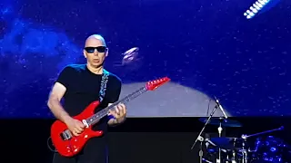 Joe Satriani - Flying in a blue dream (Live from İstanbul)