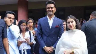 #IAS Abhishek Singh & #Sara Ali Khan 🔥.                #viral #video  #mirandahouse #delhiuniversity