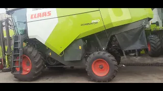 CLAAS Dominator 260