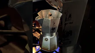 The Easiest Way To Clean Your Bialetti Moka Pot - No Soap Needed!