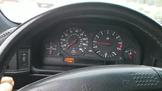 91 BMW E34 M5 Odometer & Warning lights when cold-starting