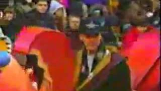 Jonathan Brandis -Macy Parade 1993