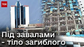 ❗❗ Підла атака на Одесу! Під завалами в порту знайшли загиблого!