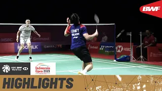 Loh Kean Yew goes up against Viktor Axelsen in the last match of the Indonesia Open 2021