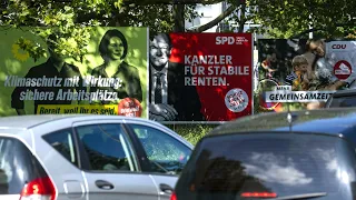 Umfrage: Viele Wähler vor Bundestagswahl noch unentschlossen | AFP