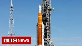 Nasa aborts second launch attempt of Artemis Moon rocket - BBC News