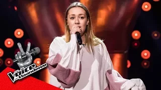 Pauline zingt 'Chasing Pavements' | Blind Audition | The Voice van Vlaanderen | VTM