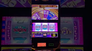 Wheel of Fortune Gold Spin Bonus Las Vegas Venetian Casino #wheeloffortune #lasvegas #casino #win