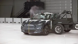 2022 Ford Mustang Mach-E Performs Well in IIHS Side Impact Crash Test