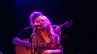 Jaloviinaa - Maya Paakkari @ Tavastia-klubi 1.6.2017 (Pekka Myllykosken muistokonsertti)