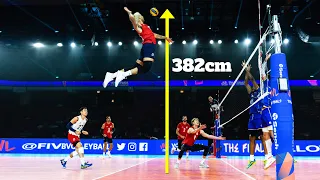 HE IS NOT A HUMAN !!! Benjamin Patch - 382cm Monster of the Vertical Jump