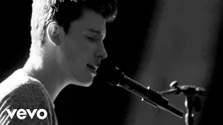 Shawn Mendes - Mercy (Official Acoustic)