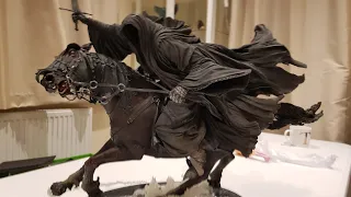 Weta Workshop Lord of the rings Ringwraith at the Ford 1/6th scale statue